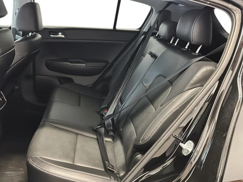 Kia Sportage EX AWD* PANO* CARPLAY* ПОДГЕВ* Blind Spot* , снимка 11 - Автомобили и джипове - 53022770