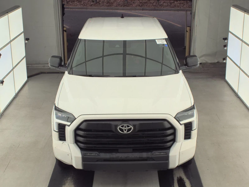 Toyota Tundra, снимка 2 - Автомобили и джипове - 53072672