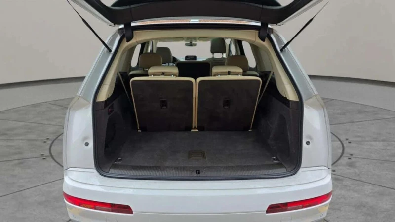 Audi Q7 * S-Line* * HeadUp* AвтоКредит* (ЦЕНА ДО БГ), снимка 9 - Автомобили и джипове - 53213900