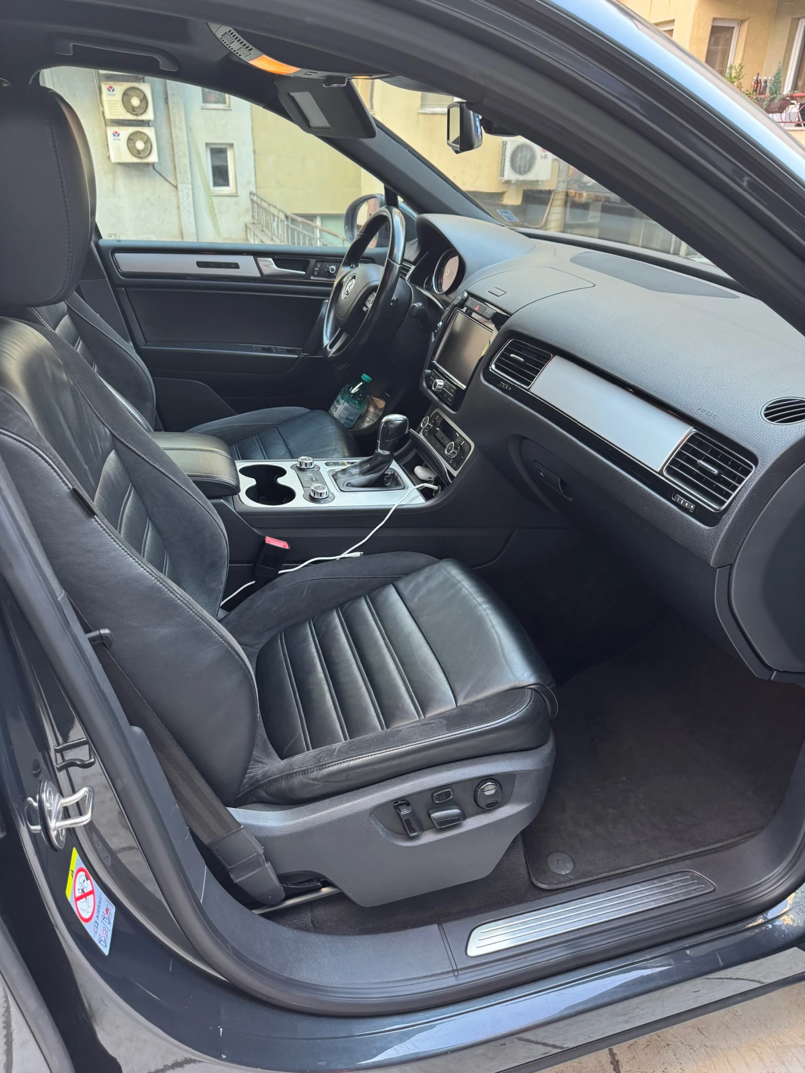 VW Touareg 7p V8 4.2 TDI - изображение 7