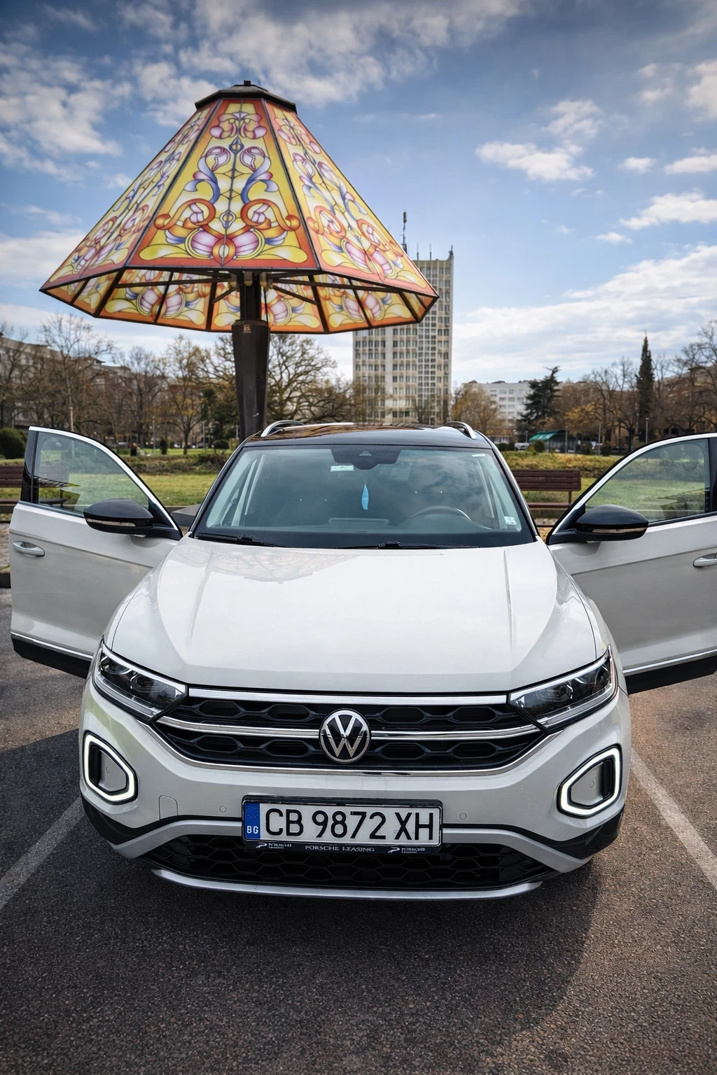 VW T-Roc 2.0 TDI Style 4* 4, снимка 2 - Автомобили и джипове - 54032914