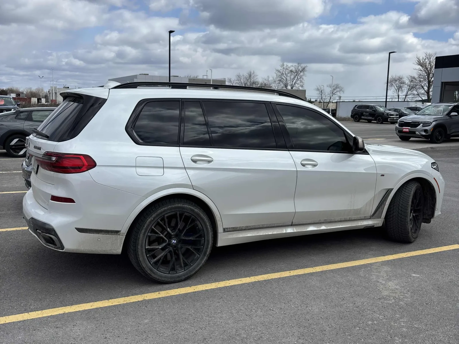 BMW X7 M50i * * CARFAX * * АВТО КРЕДИТ * * , снимка 4 - Автомобили и джипове - 54138997