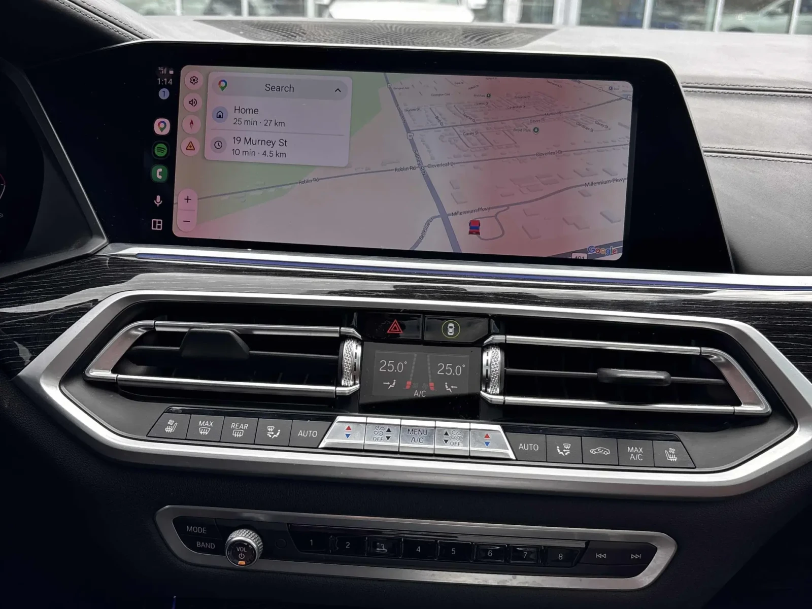 BMW X7 M50i * * CARFAX * * АВТО КРЕДИТ * * , снимка 9 - Автомобили и джипове - 54138997