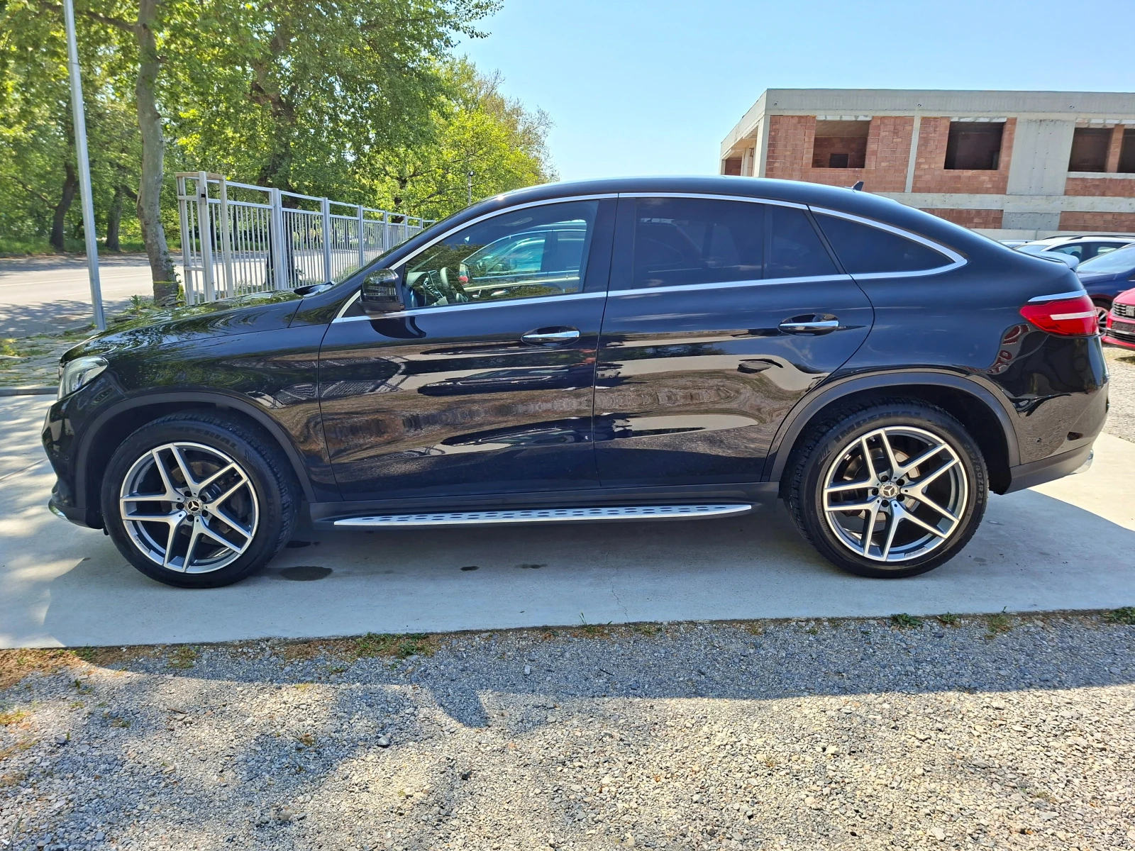 Mercedes-Benz GLE 350 COUPE/AMG/4MATIC, снимка 4 - Автомобили и джипове - 54438985