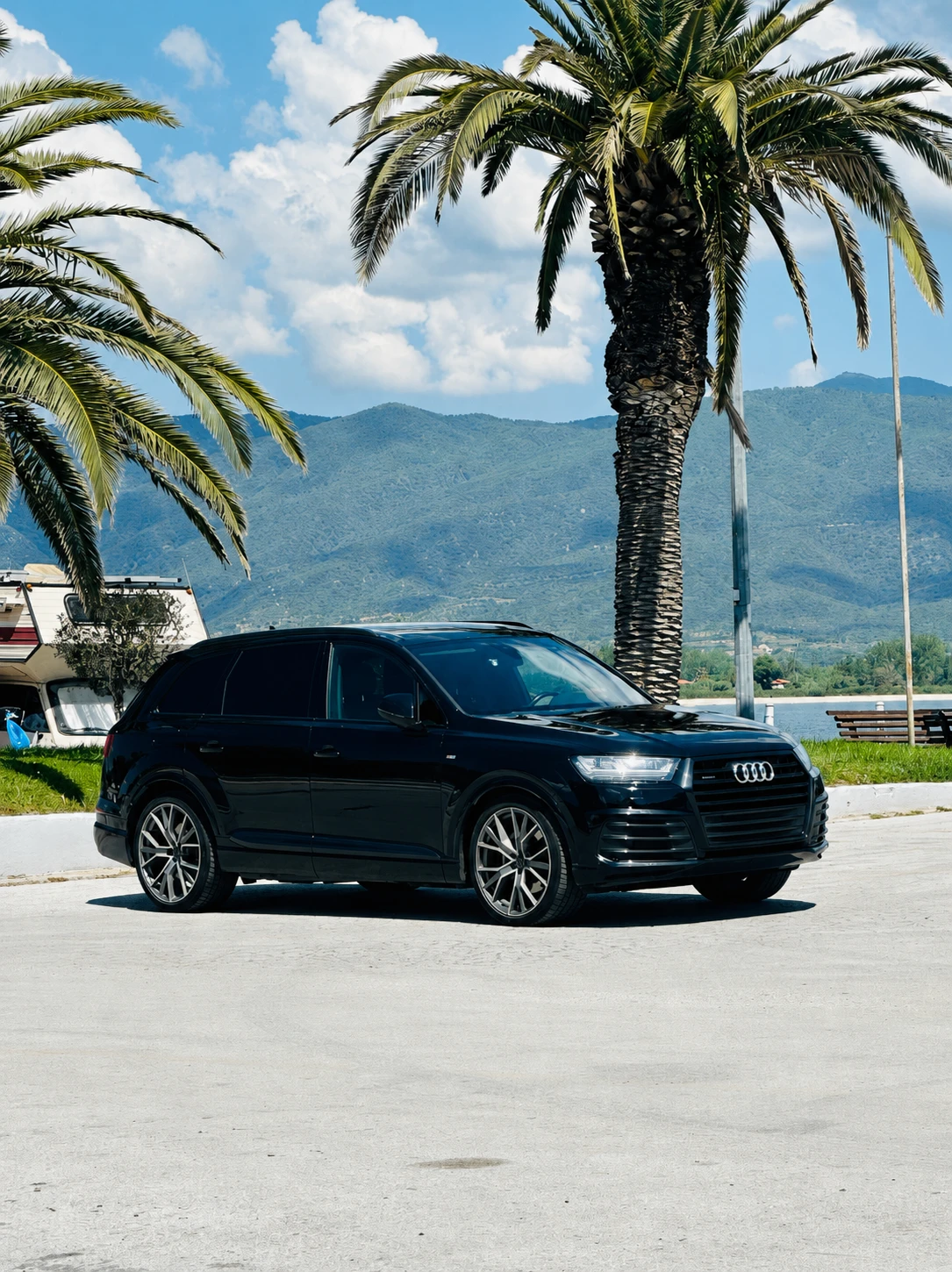 Audi Q7 3xS Line digital matrix Black Optick , снимка 10 - Автомобили и джипове - 54700121