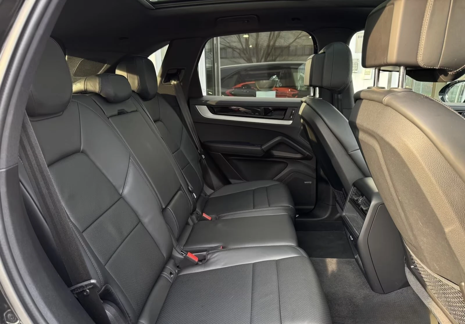 Porsche Cayenne V6 / MATRIX / BOSE / PANO, снимка 14 - Автомобили и джипове - 54877865