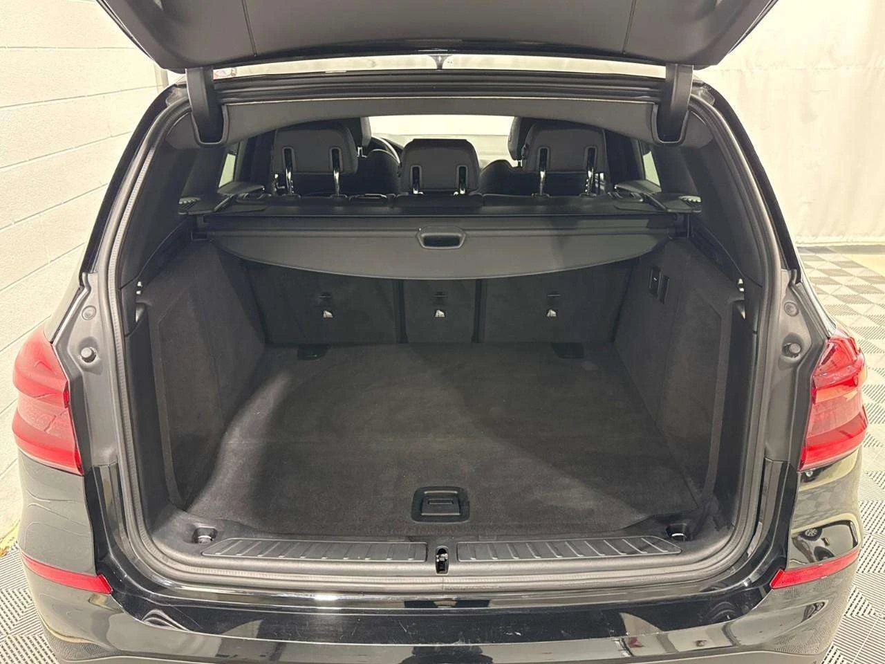 BMW X3 Black Sapphire Metallic / Black upholstery Driving, снимка 15 - Автомобили и джипове - 54930683