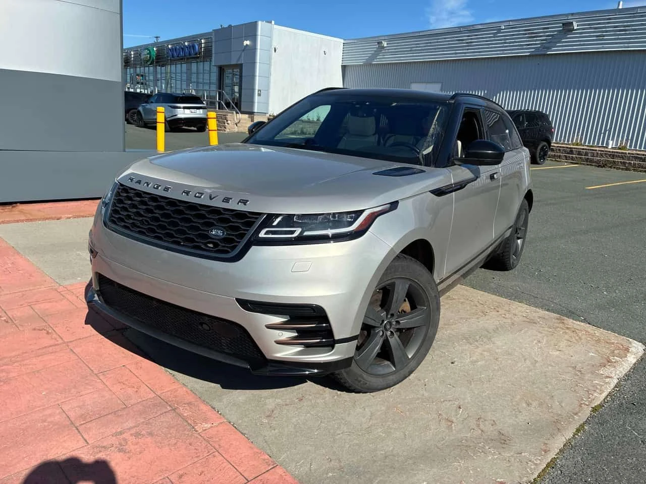 Land Rover Range Rover Velar * R Dynamic S * CARFAX * ОПЦИЯ ЗА ФИНАНСИРАНЕ