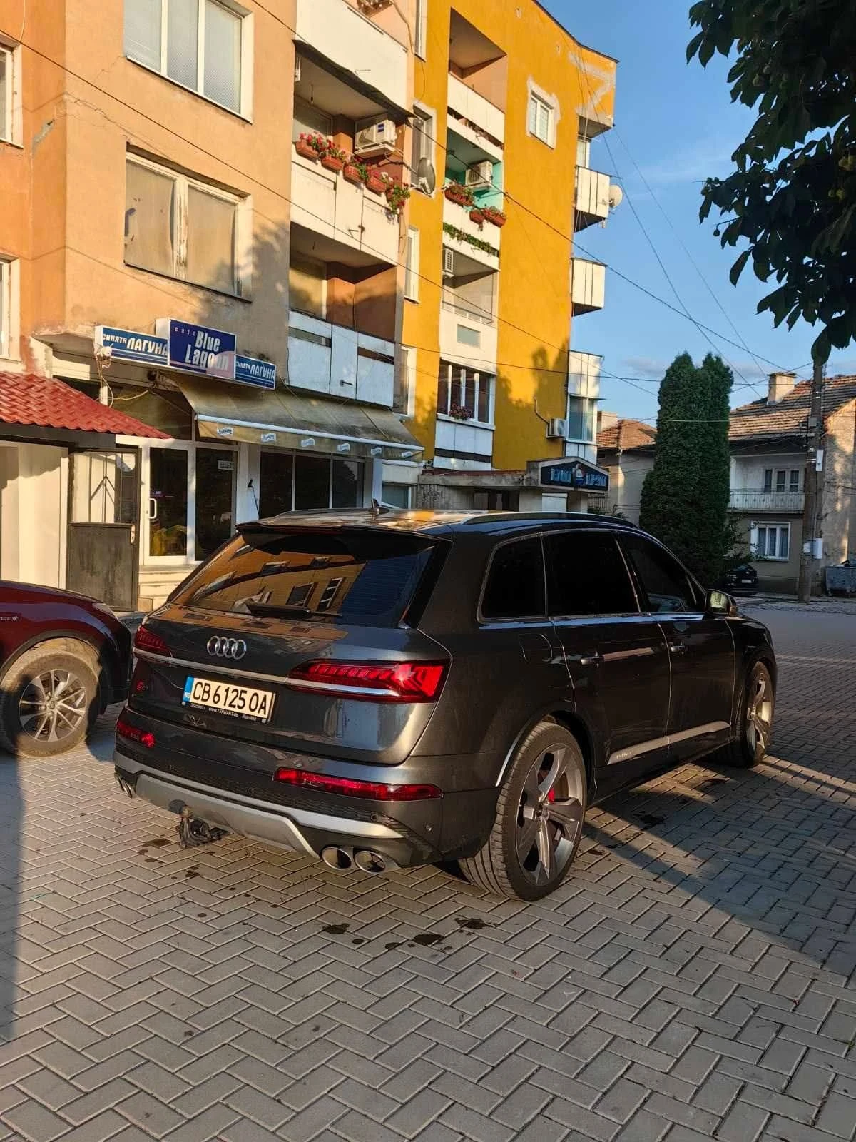 Audi SQ7 4.0 V8, Lizing, снимка 3 - Автомобили и джипове - 55305301