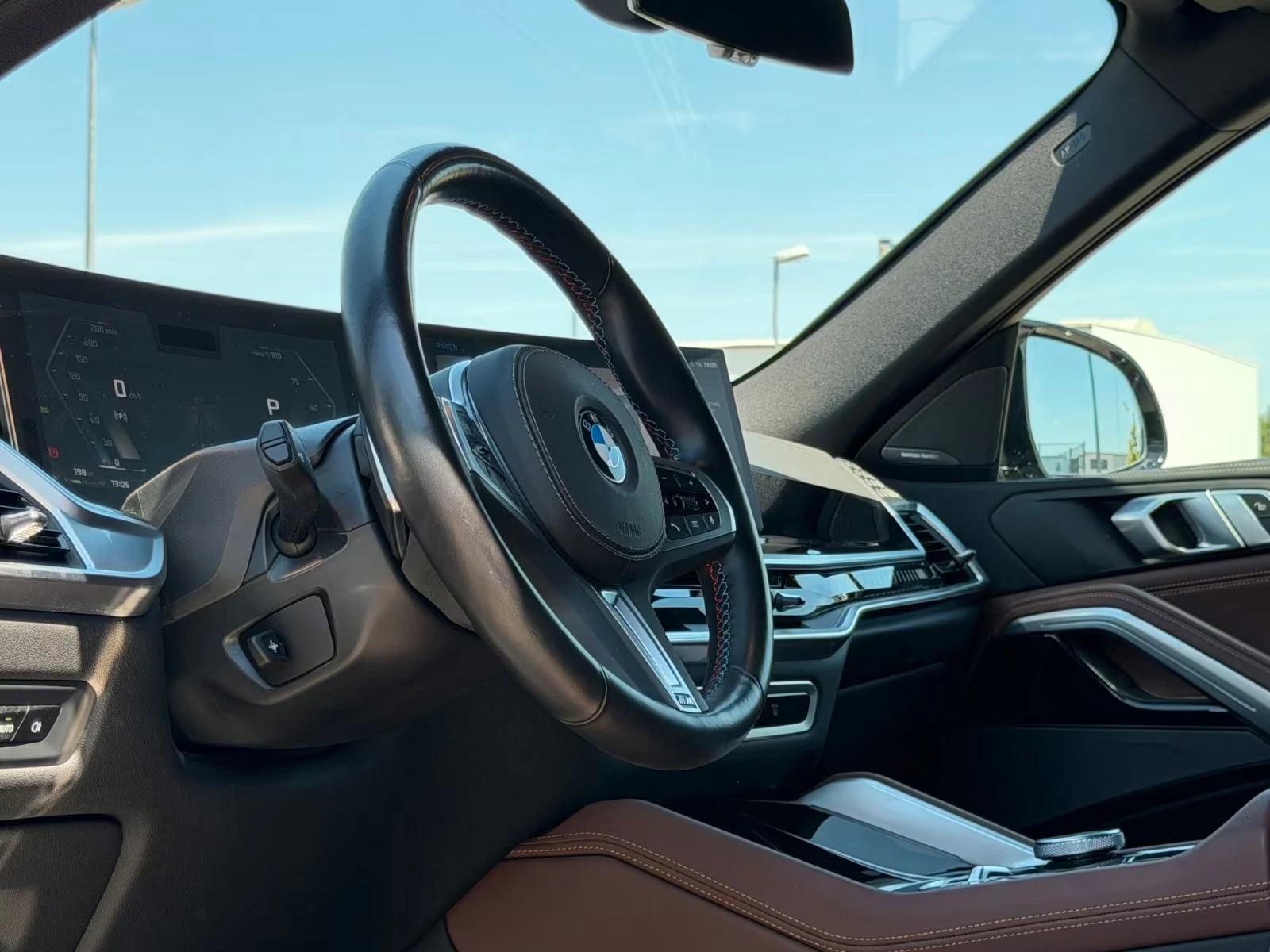 BMW X6 M60/530HP/360/H&K/LAZER/ACC/MEMO/CAM/754z, снимка 8 - Автомобили и джипове - 55662274