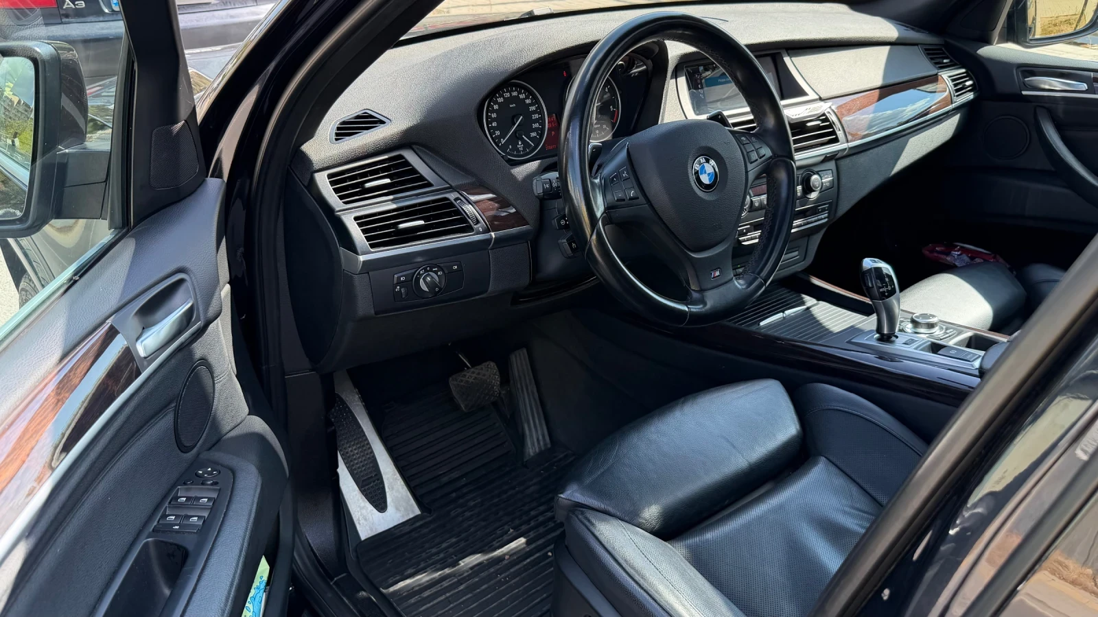 BMW X5 M Paket/Подържана само в БМВ!, снимка 10 - Автомобили и джипове - 55940927