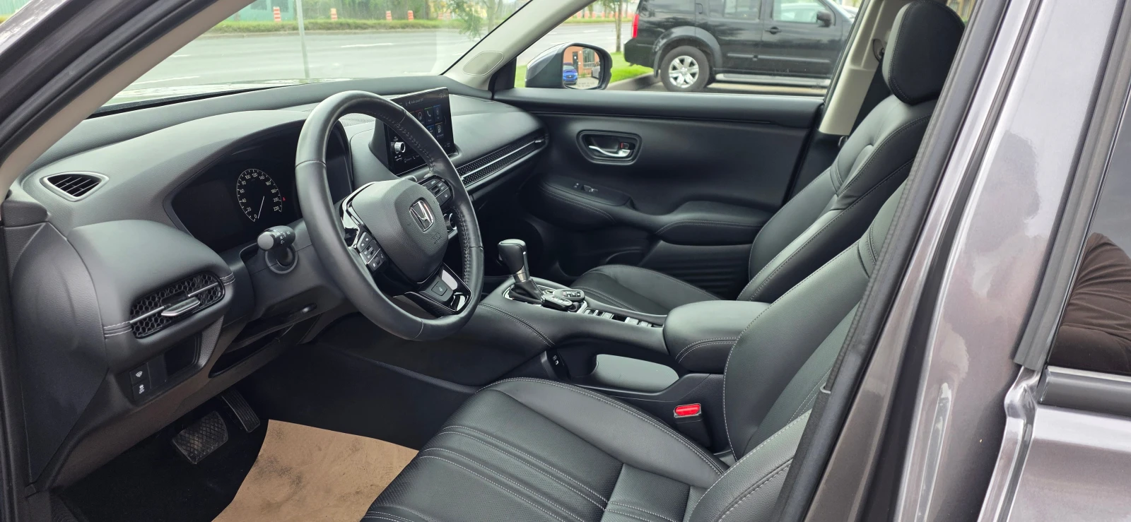 Honda Hr-v * EX L Navi * АВТОКРЕДИТ БЕЗ ПЪРВОНАЧАЛНА ВНОСКА* , снимка 5 - Автомобили и джипове - 56127190