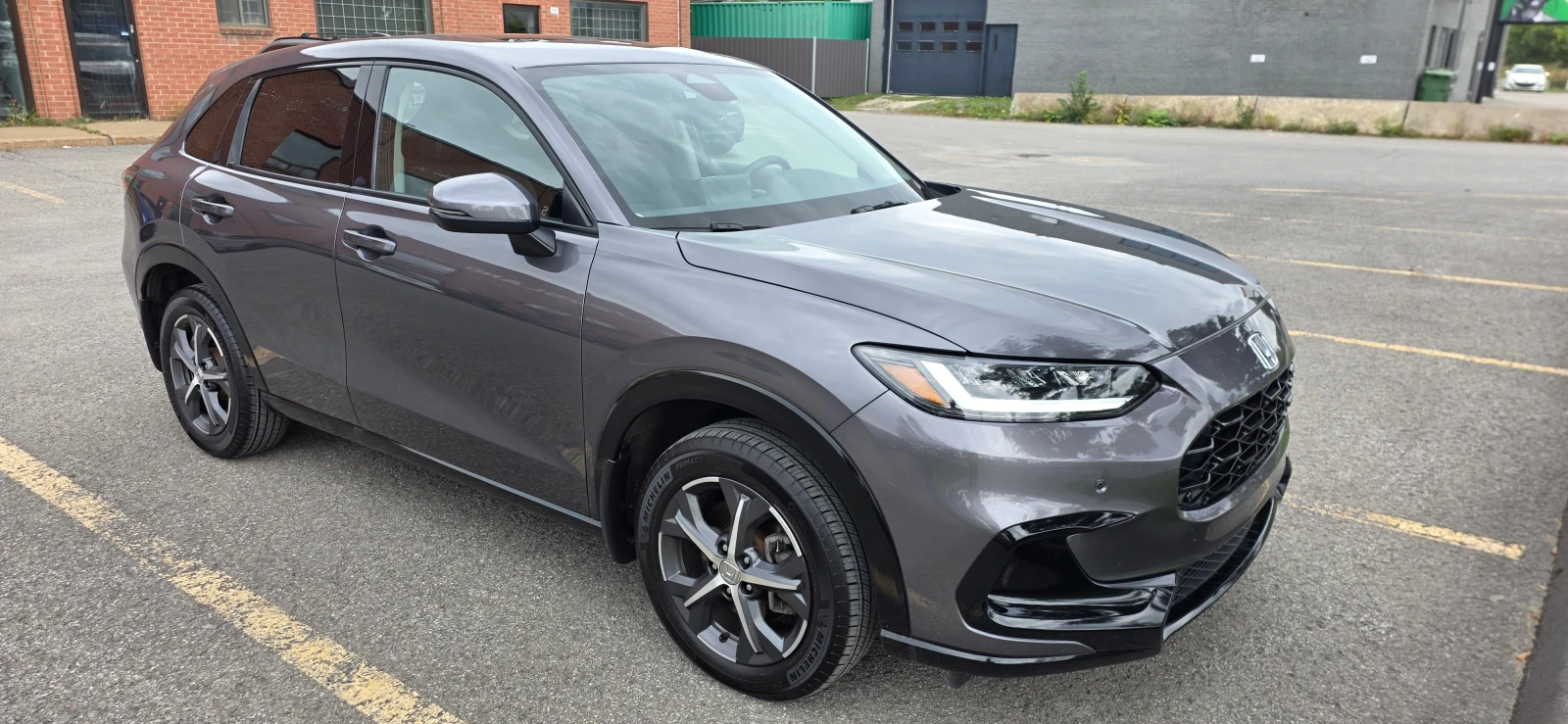 Honda Hr-v * EX L Navi * АВТОКРЕДИТ БЕЗ ПЪРВОНАЧАЛНА ВНОСКА* , снимка 3 - Автомобили и джипове - 56127190