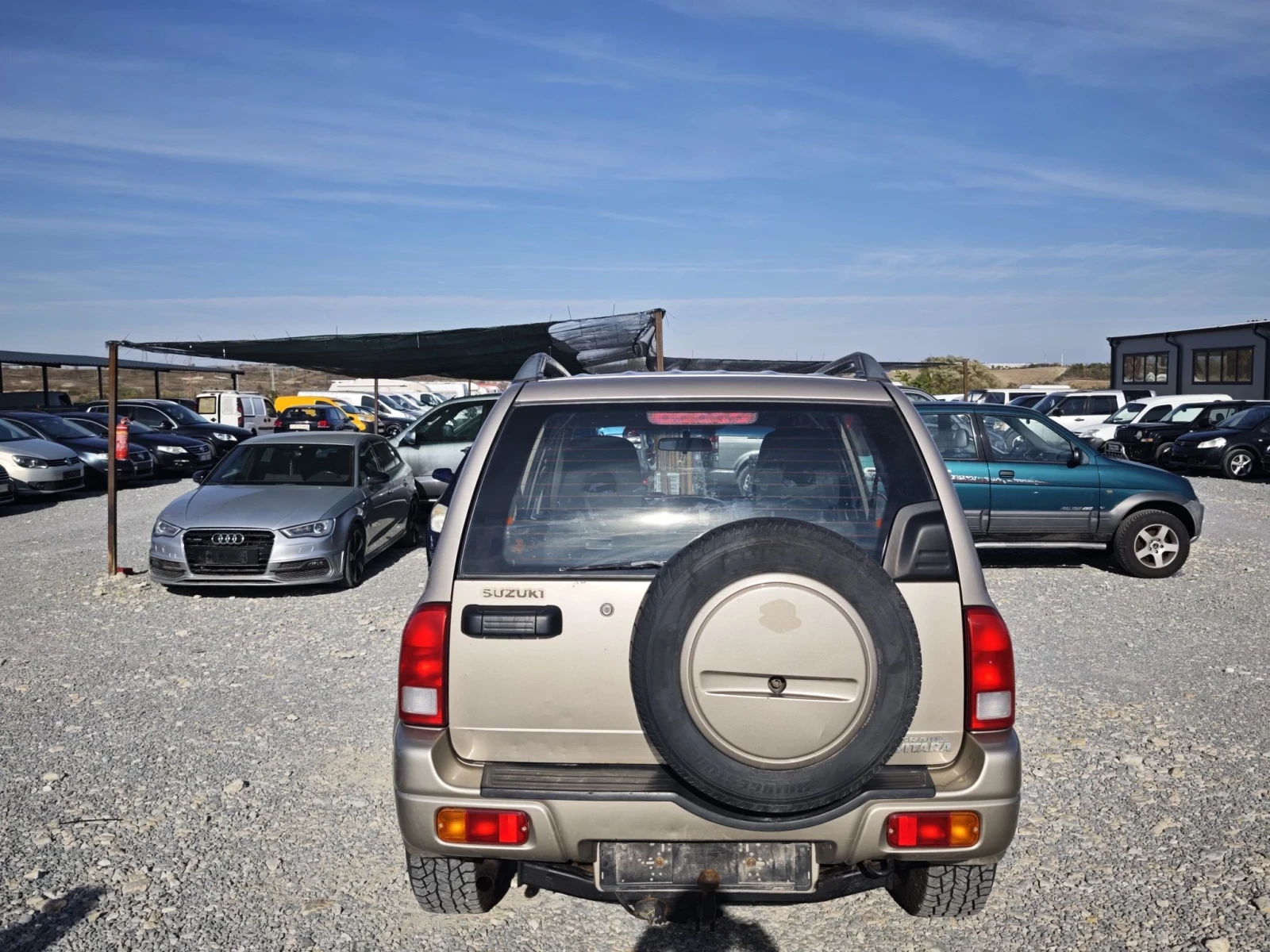Suzuki Vitara 2.0 128, снимка 6 - Автомобили и джипове - 56602380
