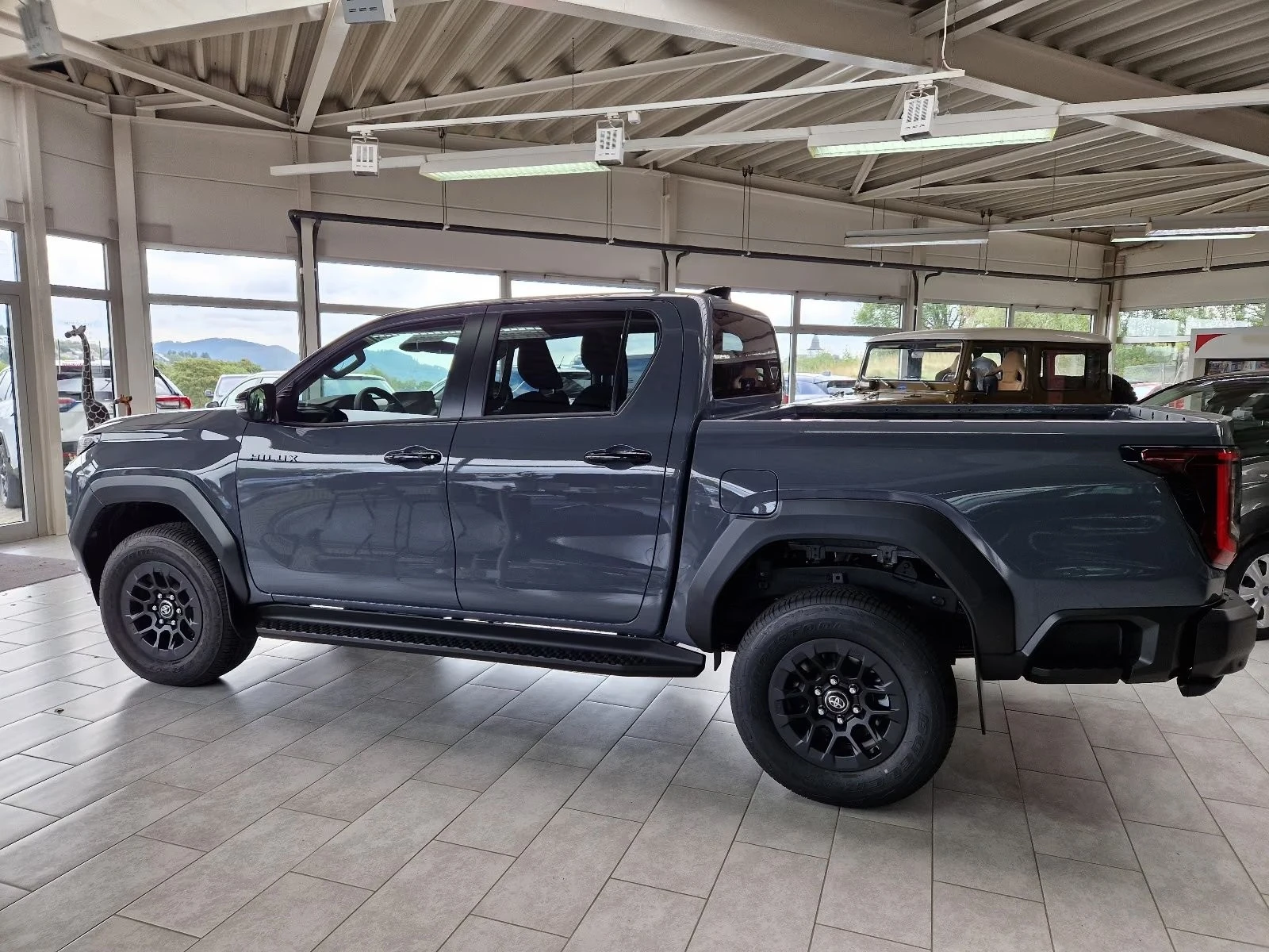 Toyota Hilux 2.8 D-4D / MILD HYBRID / DOUBLE CAB / ACTIVE / 4X4 | Mobile.bg � ����������� 4