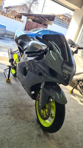 Suzuki Gsxr | Mobile.bg    2