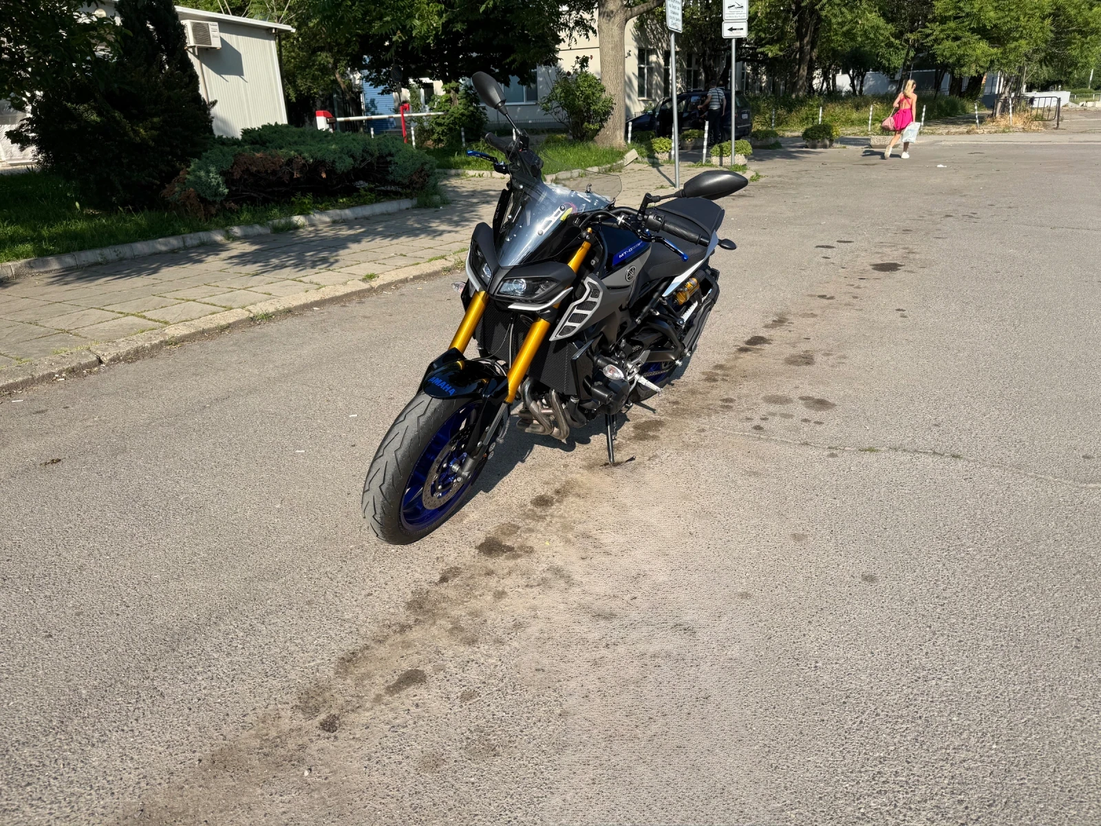 Yamaha Mt-09 SP - изображение 4