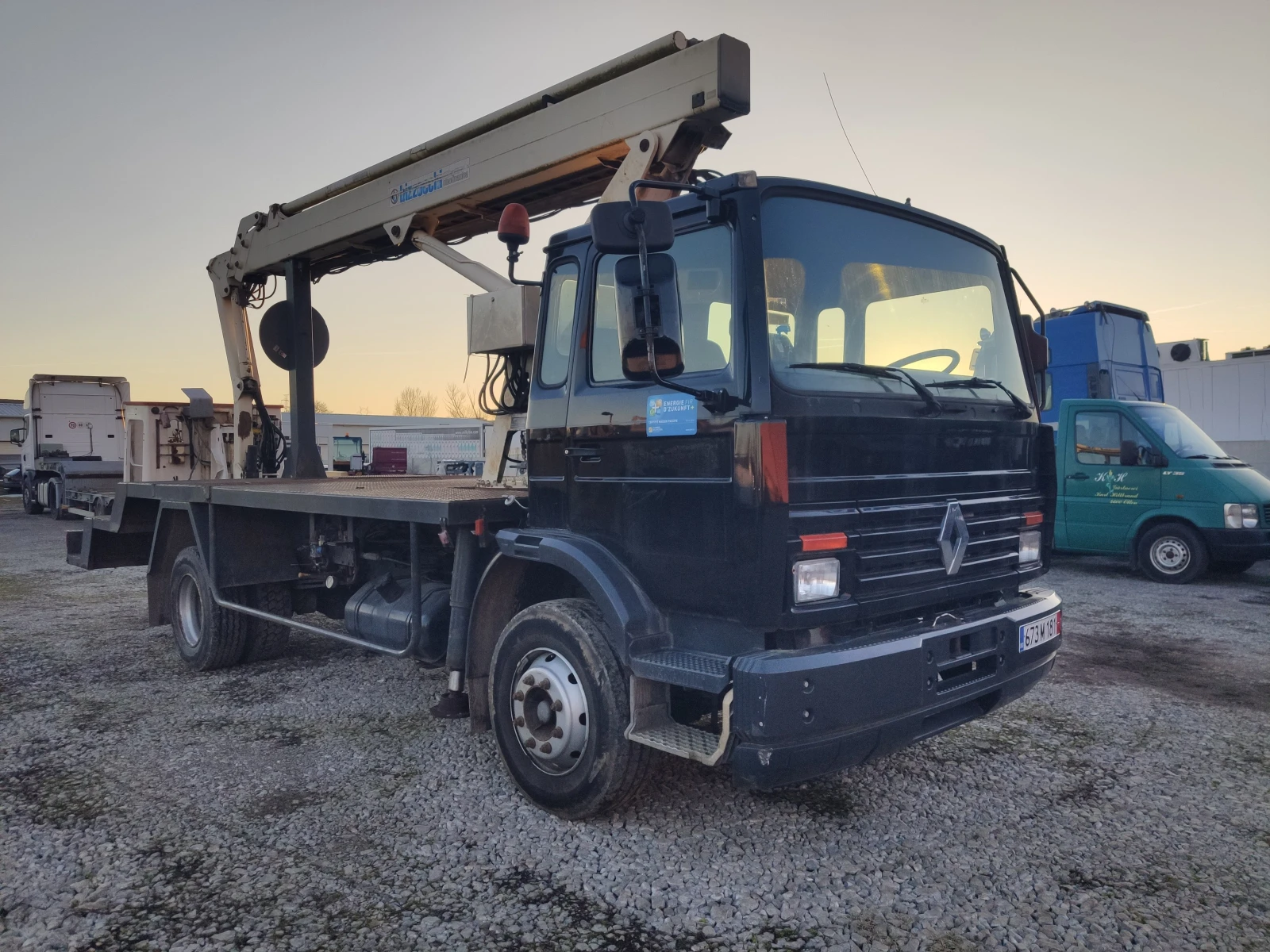  Bizzocchi    | Mobile.bg   1