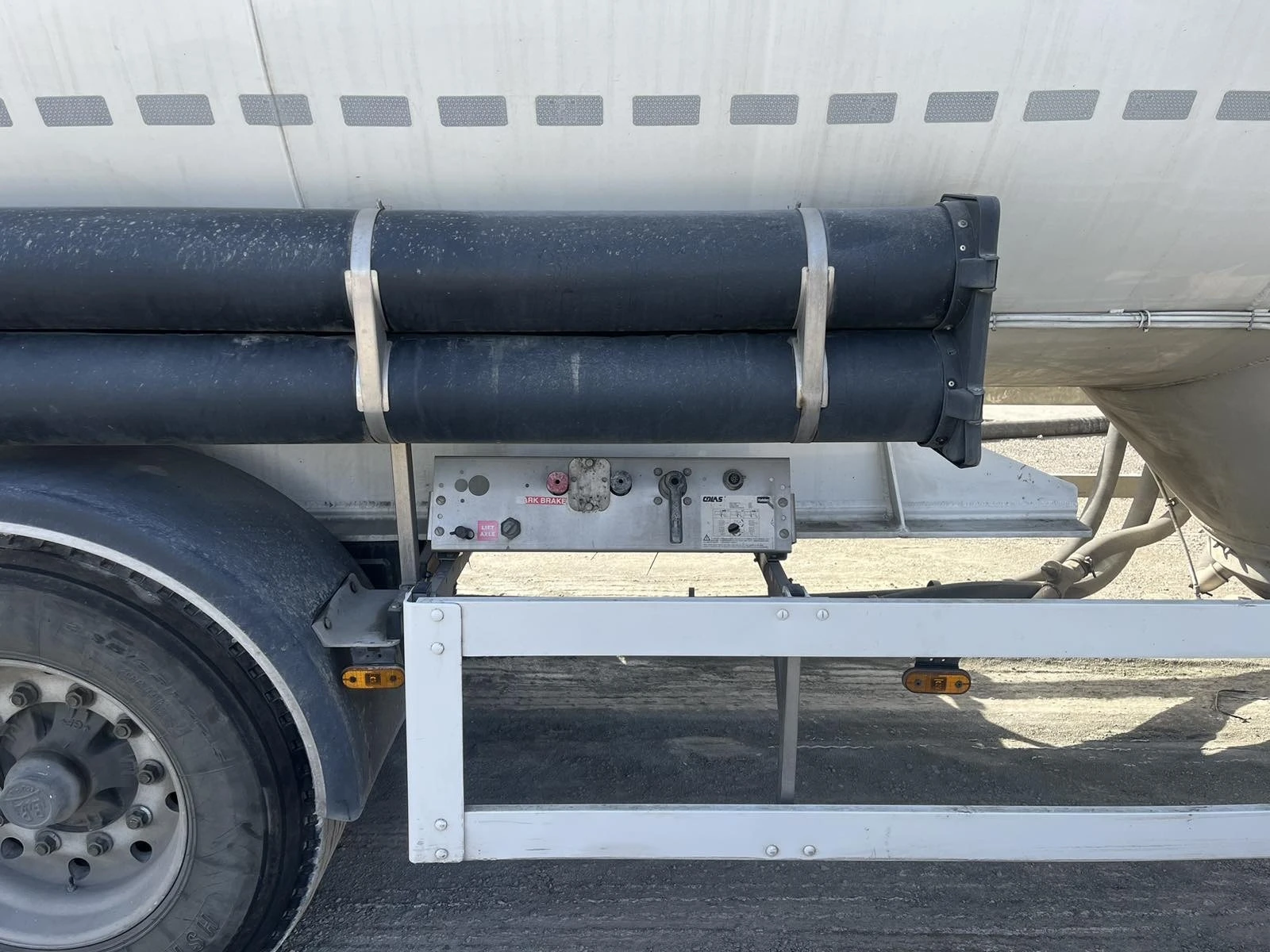     37.3 | Mobile.bg   6