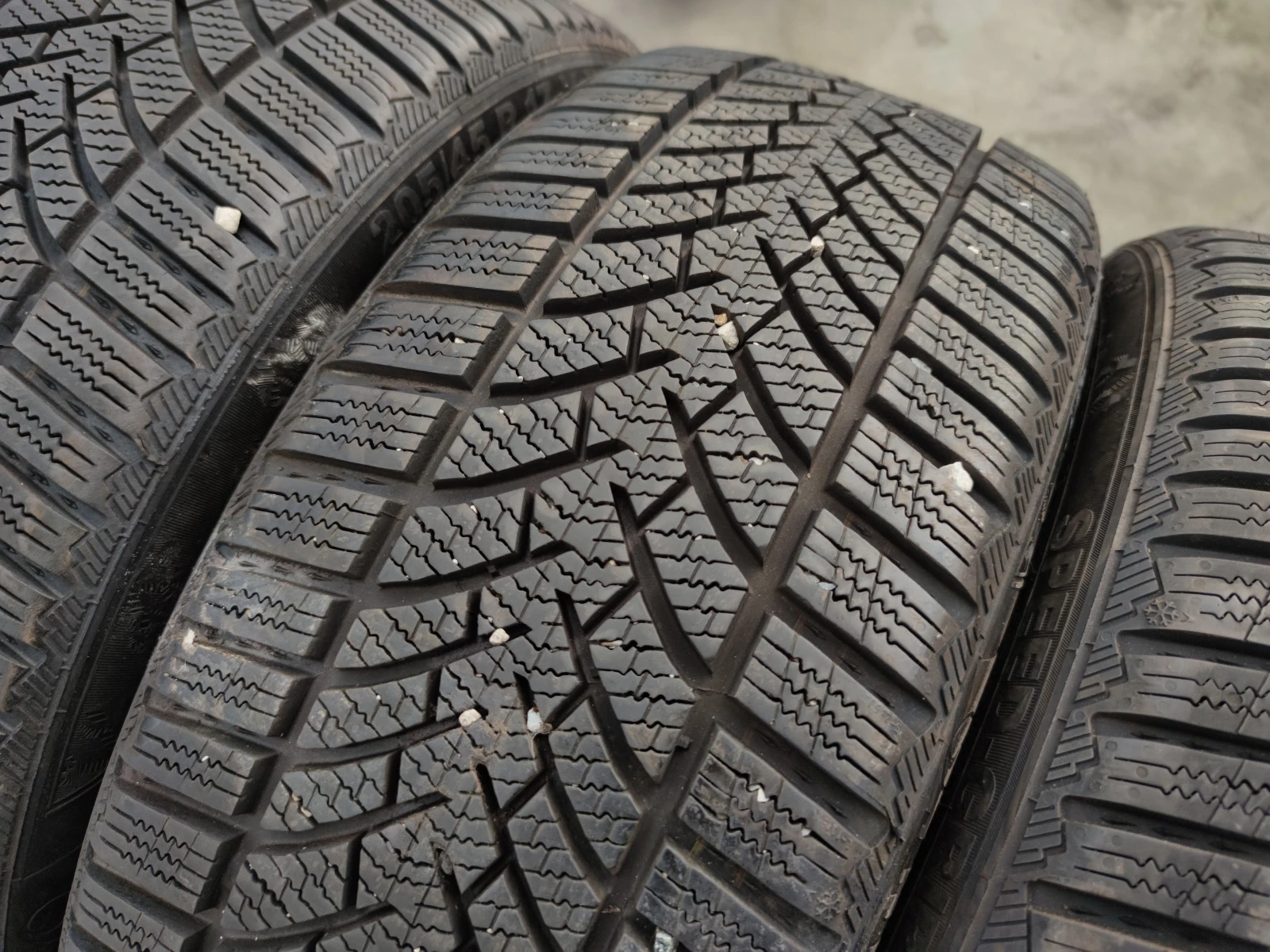  205/45R17 | Mobile.bg   2