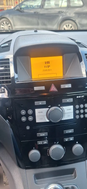 Opel Zafira 1.8 facelift 7 места!!, снимка 10