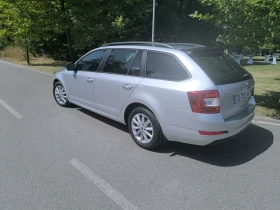 Skoda Octavia ПЕРФЕКТНА, снимка 4