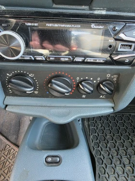 Renault Kangoo 1.4.газ/бензин. Климатик , снимка 14