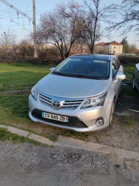 Toyota Avensis 2.0d4d 124hp.Нави.Панорама, снимка 1