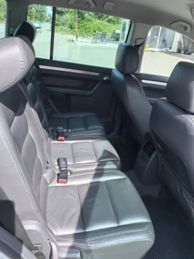 VW Touran 2, 0 TDI / КОЖА / ПОДГРЕВ / АВТОМАТИК - 7950 лв. - 75971038 10