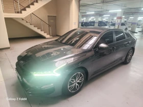 ������ Kia K5