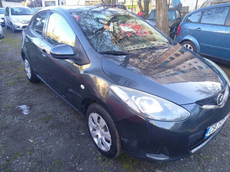 Mazda 2 1.4 АГУ, снимка 4 - Автомобили и джипове - 48622523