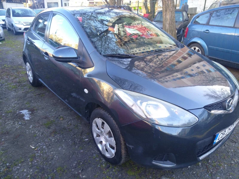 Mazda 2 1.4 АГУ, снимка 3 - Автомобили и джипове - 48622523