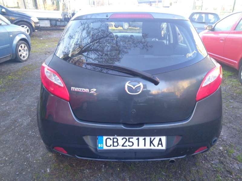 Mazda 2 1.4 АГУ, снимка 6 - Автомобили и джипове - 48622523