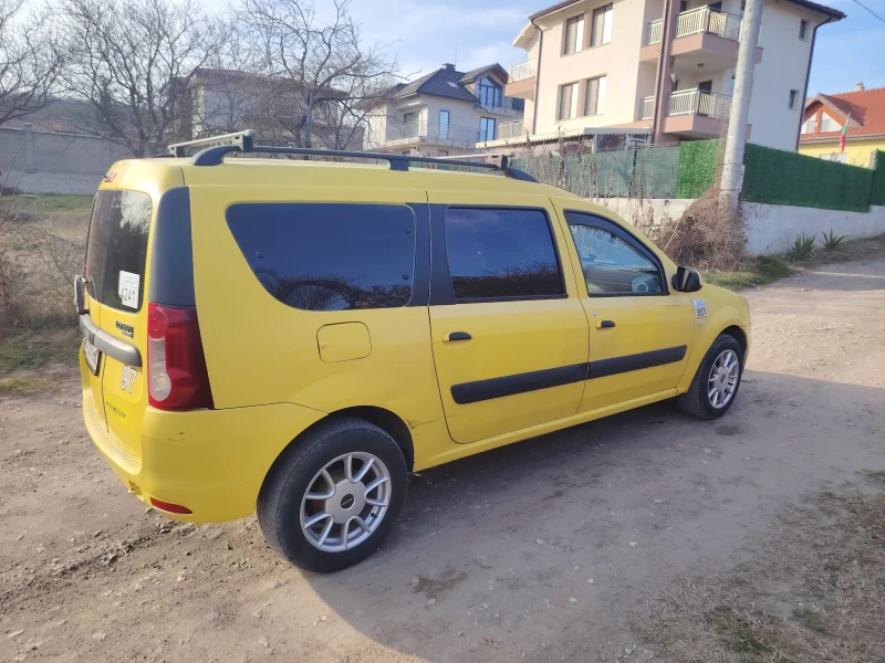 Dacia Logan, снимка 1 - Автомобили и джипове - 49138181