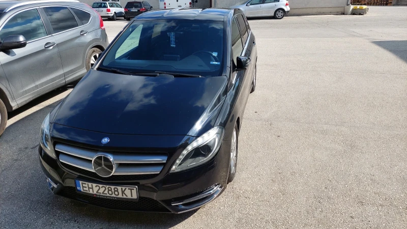 Mercedes-Benz B 180, снимка 6 - Автомобили и джипове - 51490826