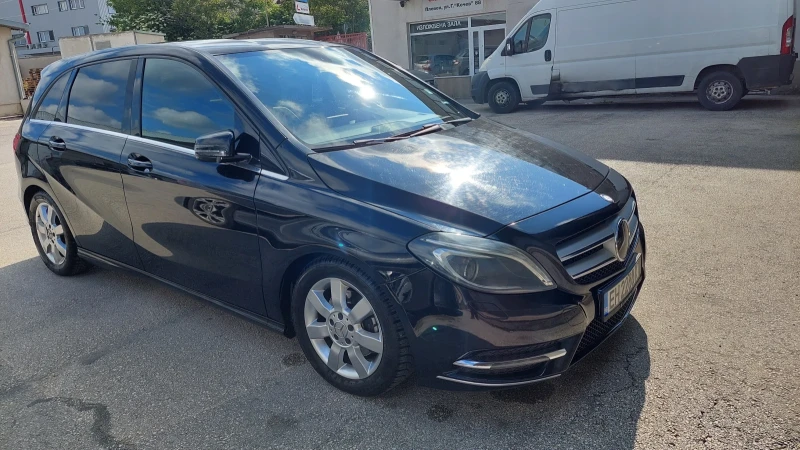 Mercedes-Benz B 180, снимка 5 - Автомобили и джипове - 51490826