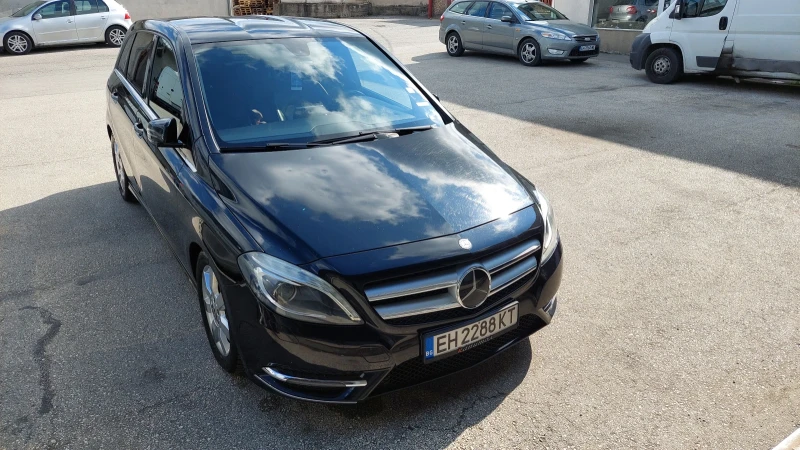 Mercedes-Benz B 180, снимка 7 - Автомобили и джипове - 51490826