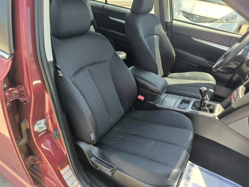 Subaru Legacy 2.0i, снимка 8 - Автомобили и джипове - 50560824