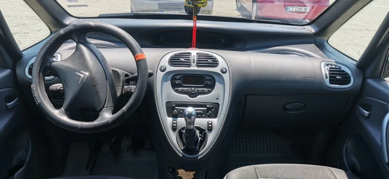 Citroen Xsara picasso 1.6i Facelift Бензин/Газ BRC , снимка 10 - Автомобили и джипове - 51082453