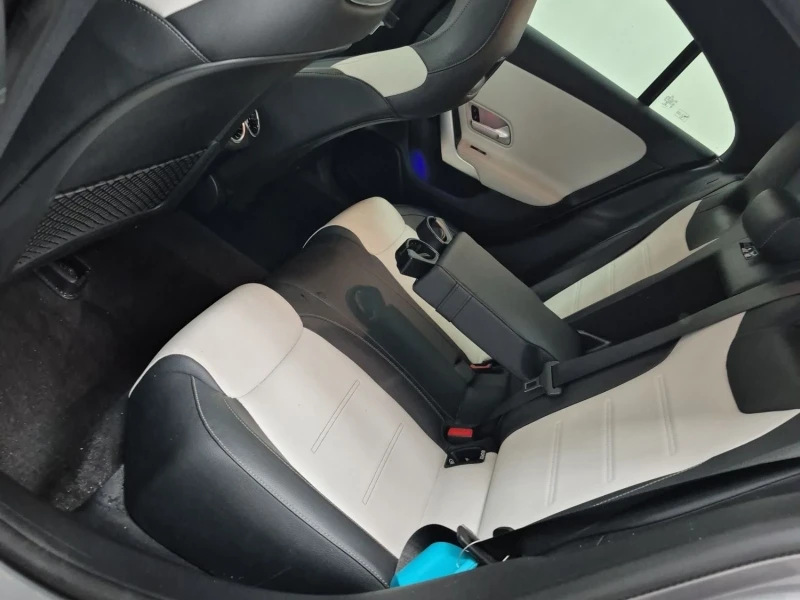 Mercedes-Benz CLA 350 AMG AMG35* Burmester* 360View* Full Digital* Подгрев* , снимка 15 - Автомобили и джипове - 52813388
