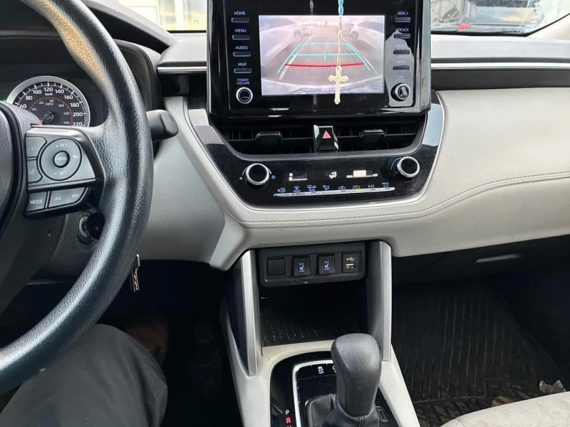 Toyota Corolla Cross * L * CARFAX * ЦЕНА ДО БГ, снимка 9 - Автомобили и джипове - 52834739