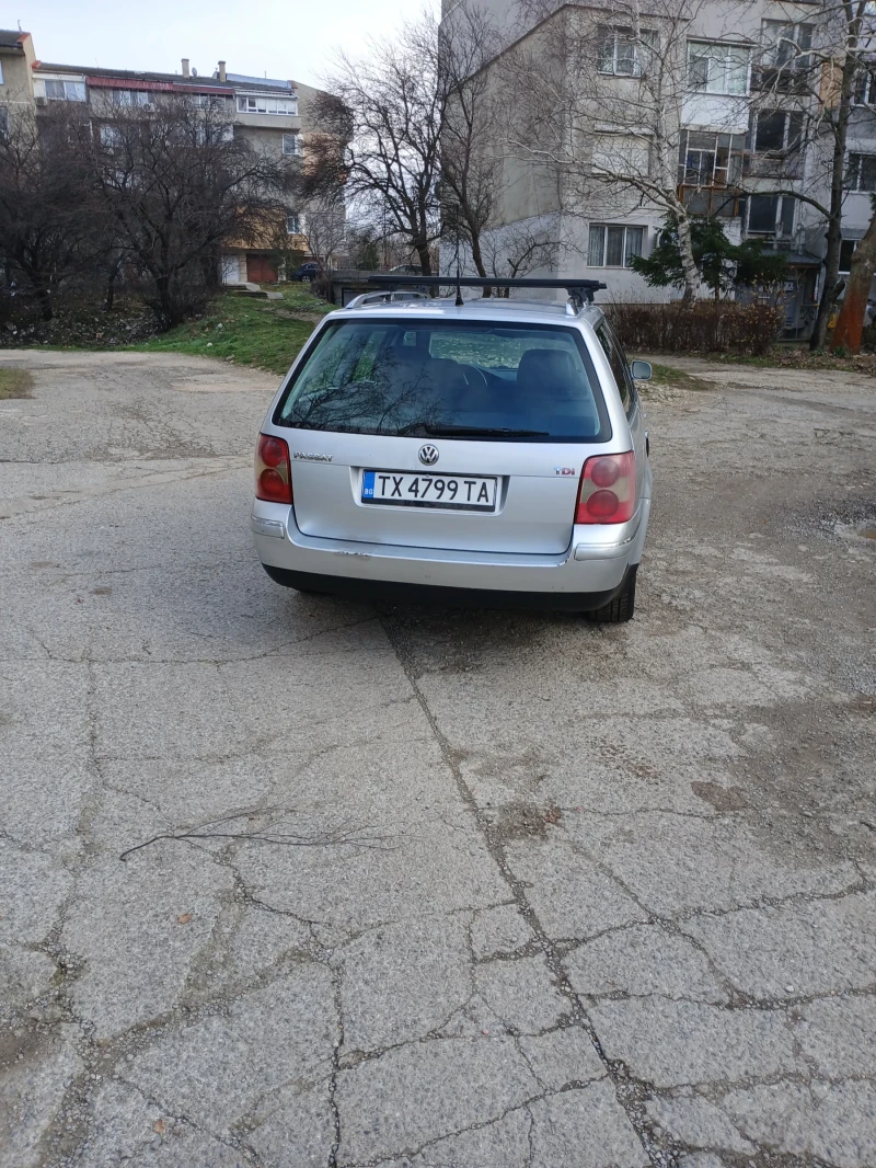 VW Passat 1.9 TDI, снимка 4 - Автомобили и джипове - 52971692