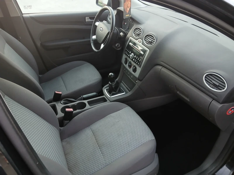 Ford Focus 1.6i-EDITION , снимка 12 - Автомобили и джипове - 53079331