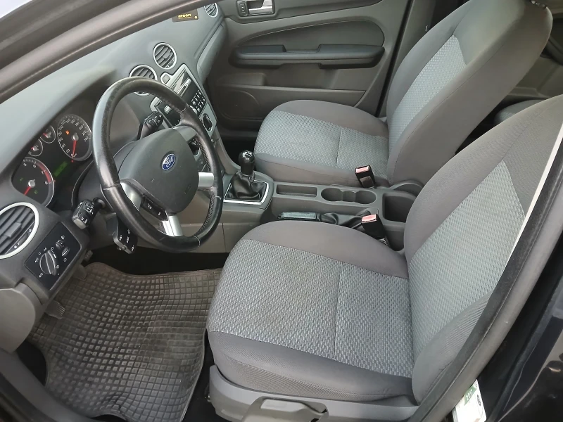Ford Focus 1.6i-EDITION , снимка 11 - Автомобили и джипове - 53079331