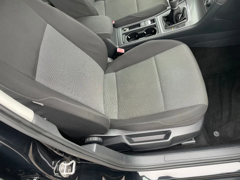 VW Golf 1.6TDI BLUEMOTION HIGHLINE EURO5B, снимка 12 - Автомобили и джипове - 53305322