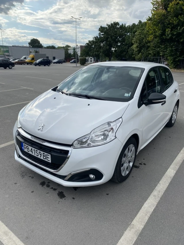 Peugeot 208 1.6 BLUE HDI - изображение 8