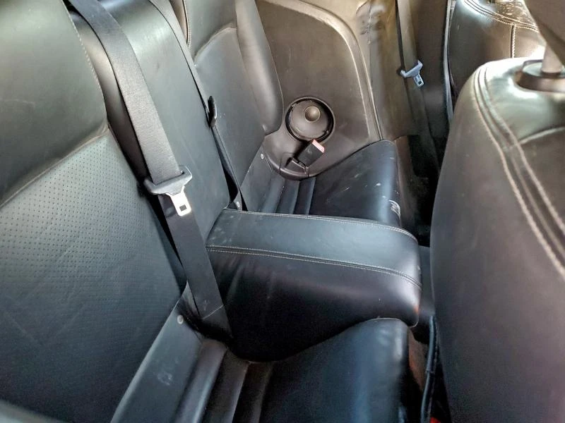 Jaguar XE 4.2L 8 Rear-wheel drive, снимка 13 - Автомобили и джипове - 53224636