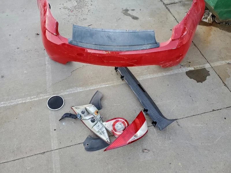 Jaguar XE 4.2L 8 Rear-wheel drive - изображение 4