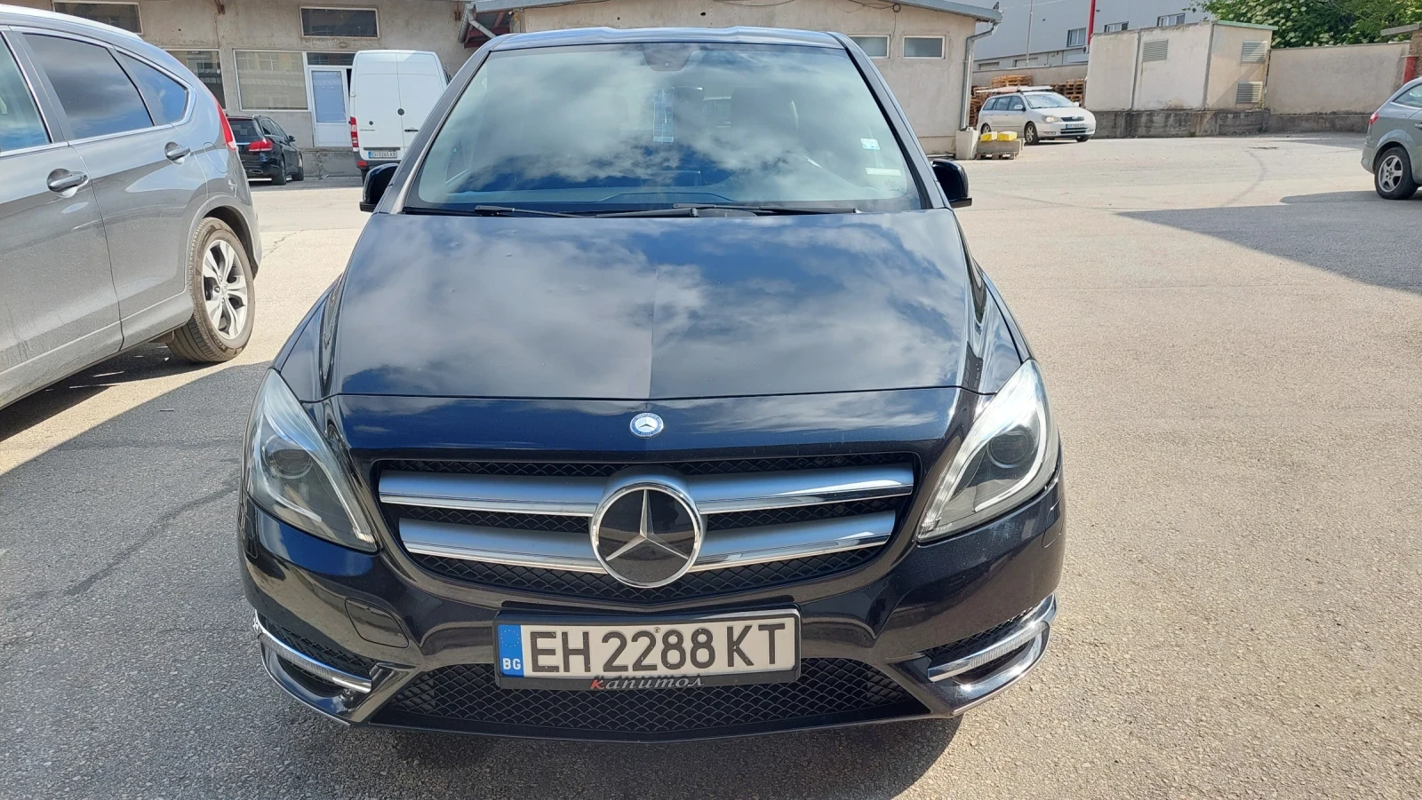 Mercedes-Benz B 180, снимка 1