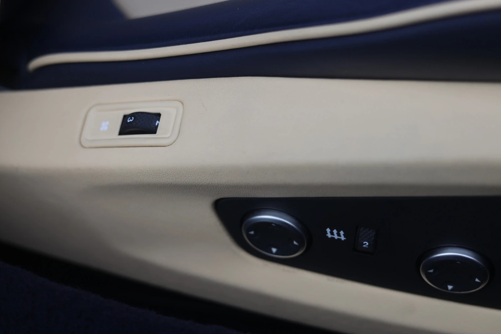 Ferrari California T 2017 560PS EVO BLU&CREMA #MAGNERIDE#SportEXHAUST | Mobile.bg   14